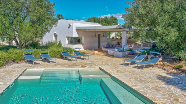 005_trulli_del_capitato-drone_raro_realty.jpg