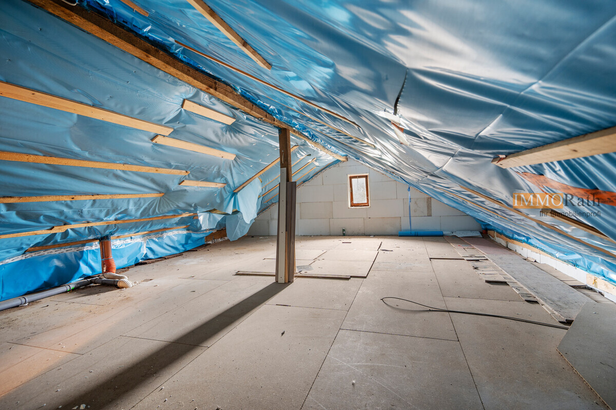 Betriebsleiterwohnung - Dachgeschoss
