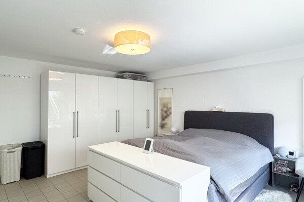 Schlafzimmer Gartengeschoss
