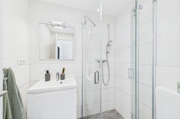 Badezimmer 2 (Apartment)