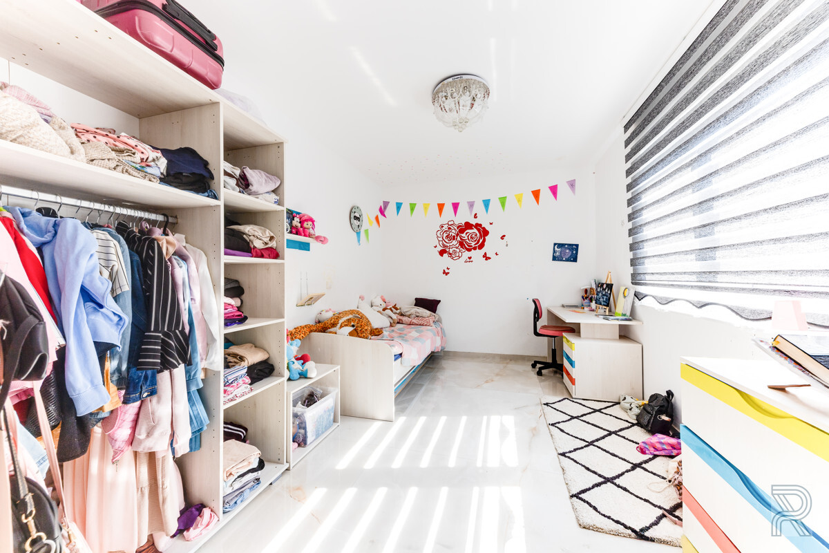 Kinderzimmer VI