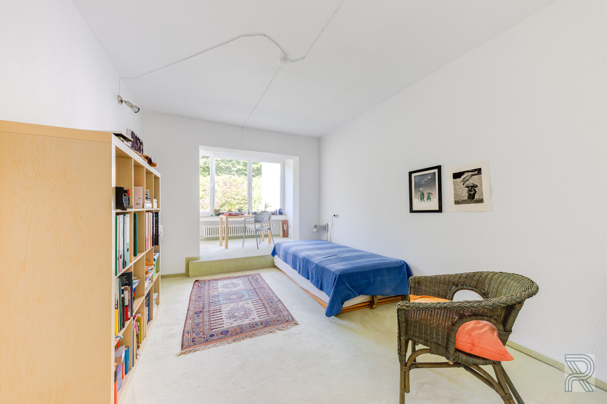 Geräumiges Schlafzimmer – flexibel nutzbar