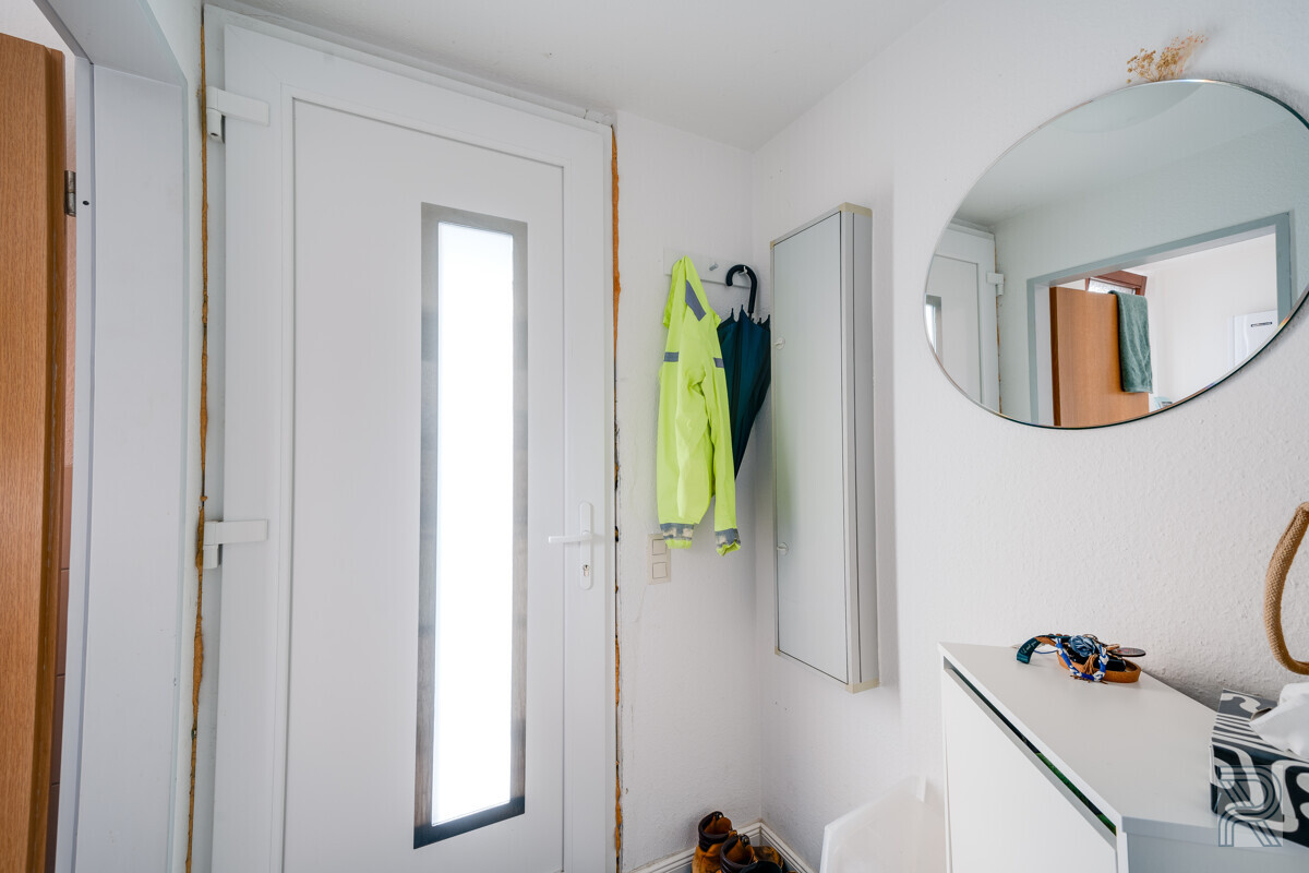 ELW: heller Eingangsflur