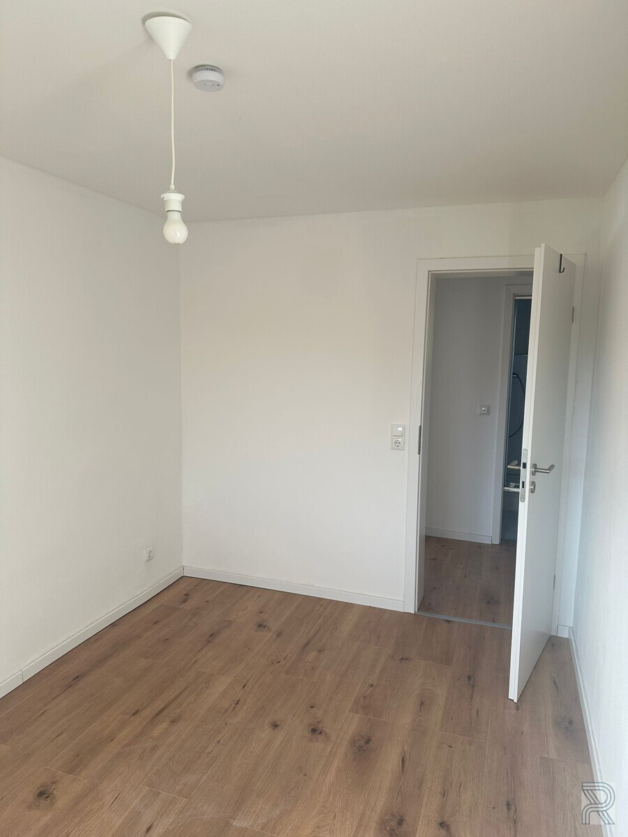 Kinderzimmer-Büro_1