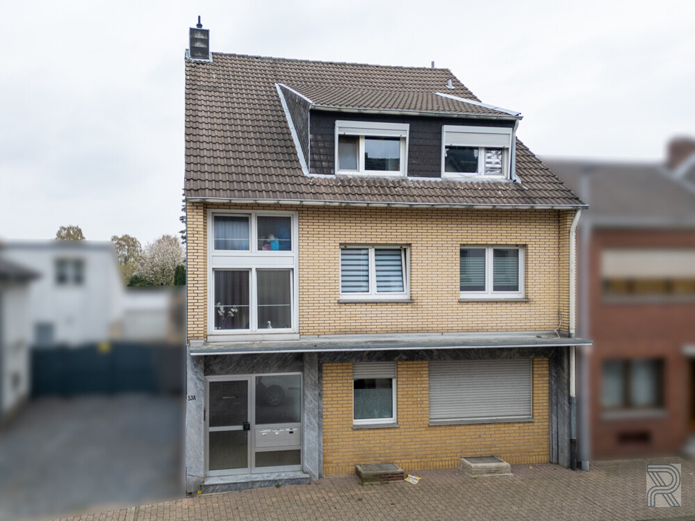 Straßenansicht