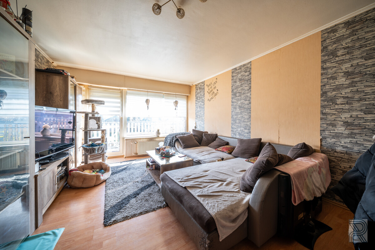 1. OG: Whg. 2 - Wohnzimmer