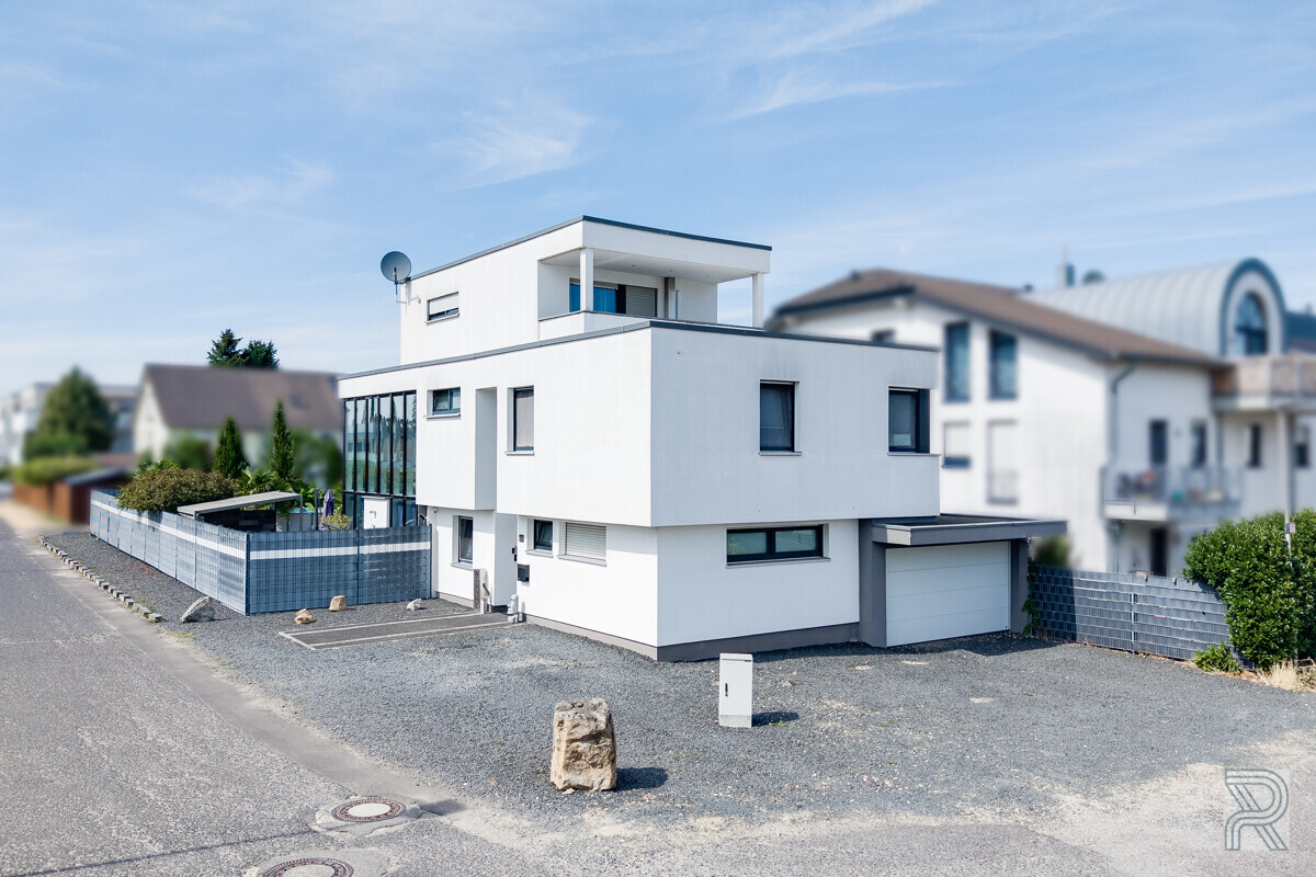 Straßenansicht