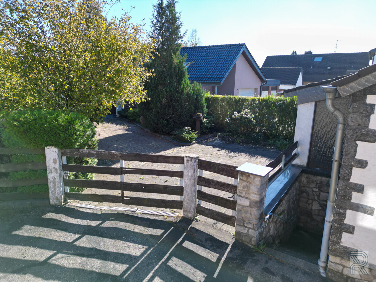 Einfahrt 