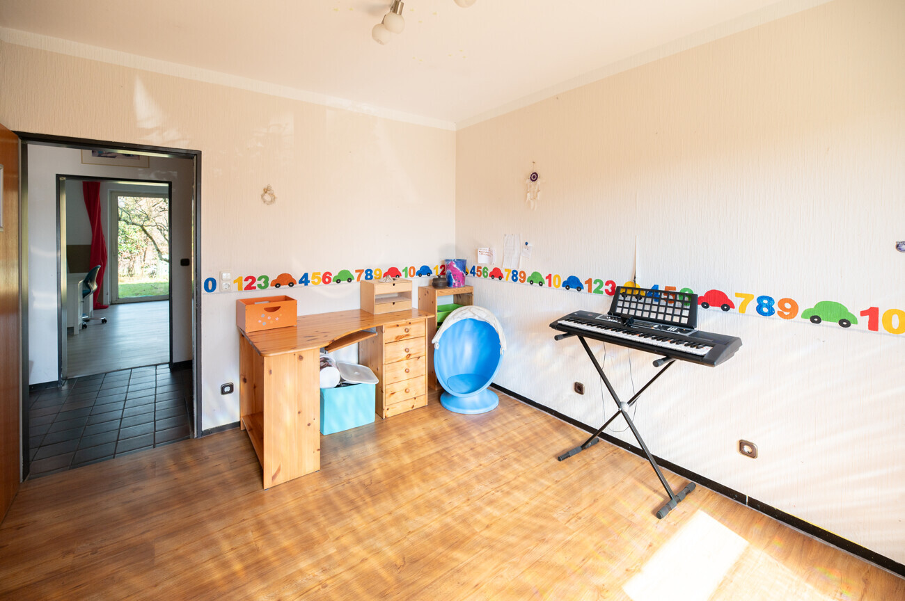 Zimmer II EG Ansicht II