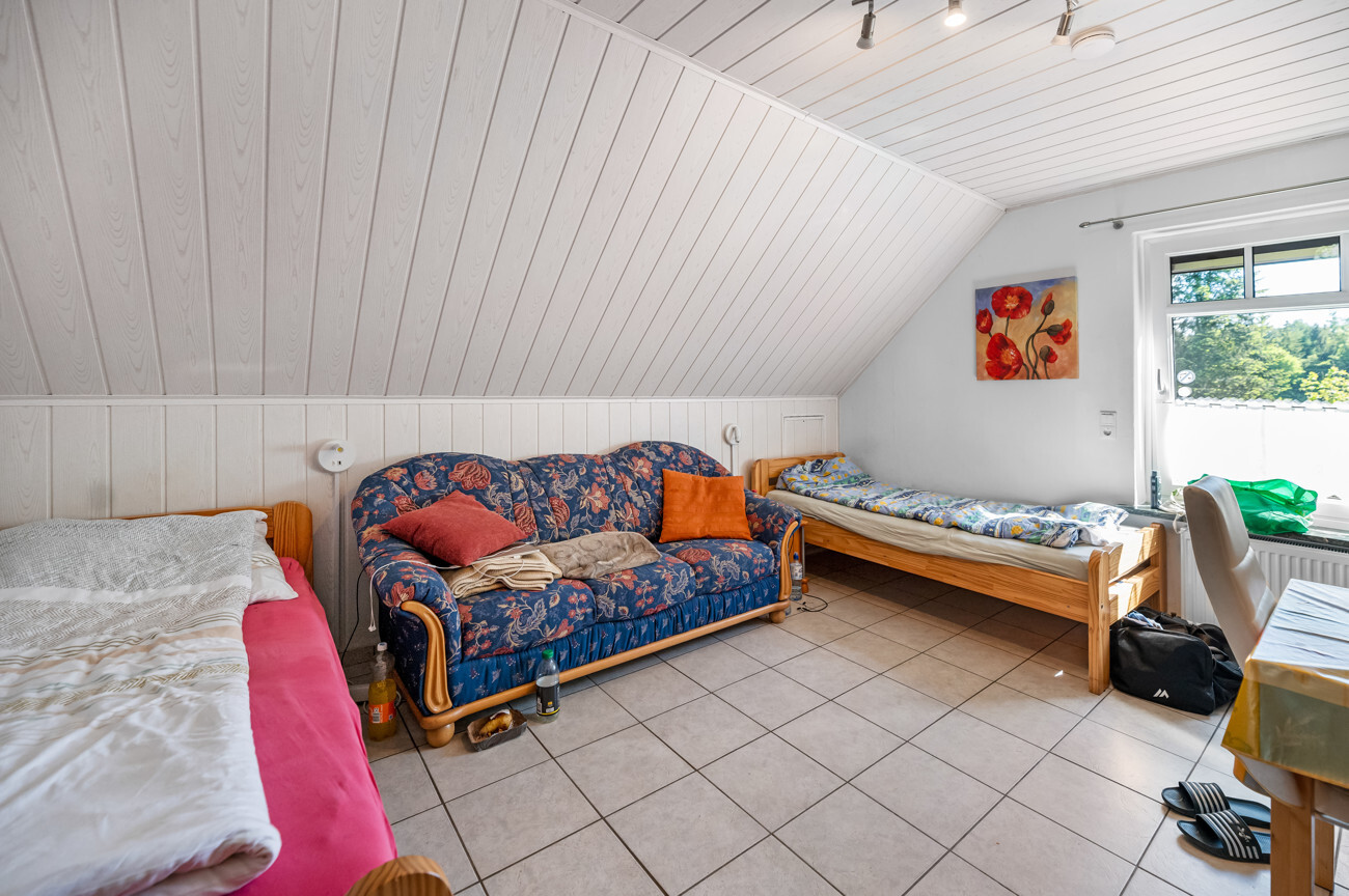 Schlafzimmer I OG