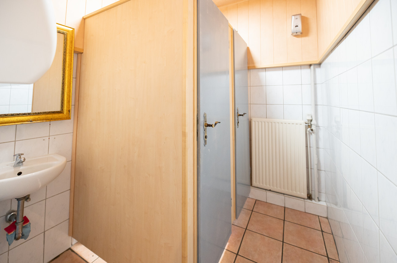 WC Damen
