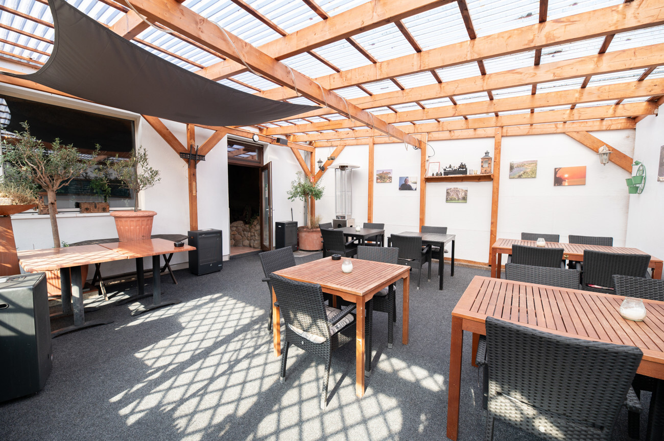 Überdachte Terrasse Restaurant
