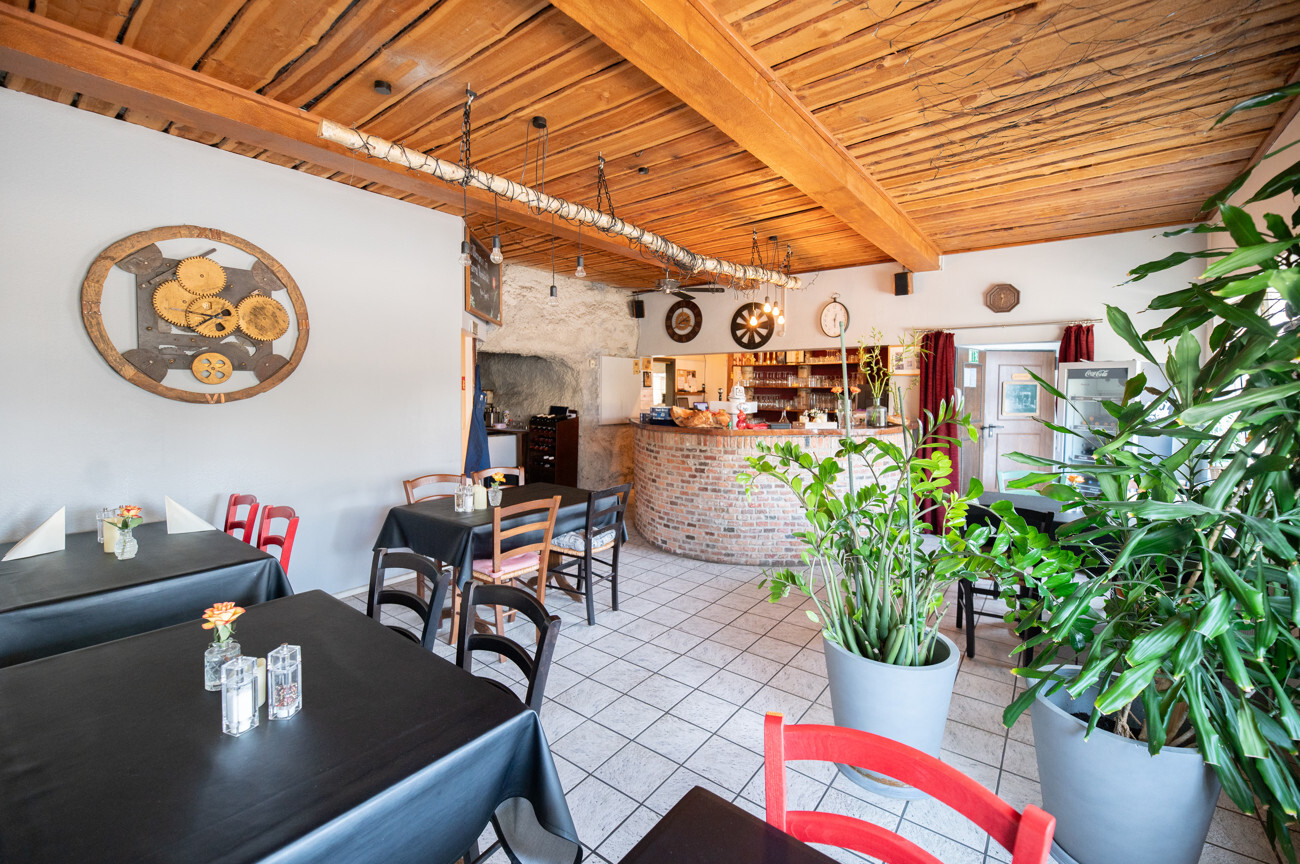 Restaurant V