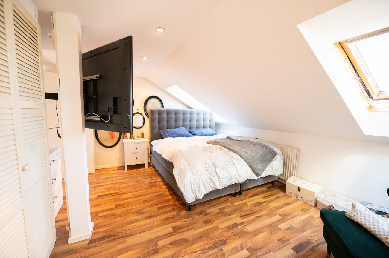 Schlafzimmer I DG