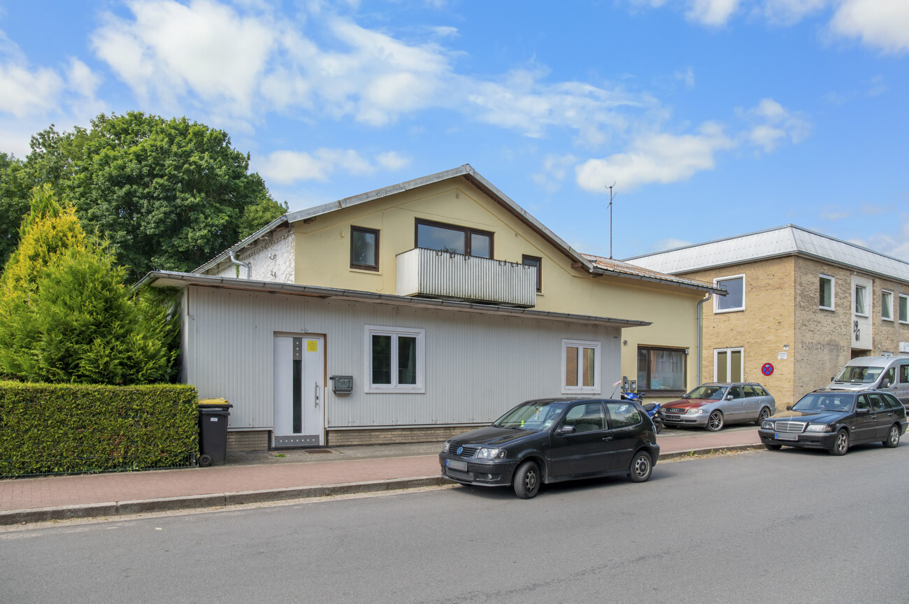 Straßenansicht