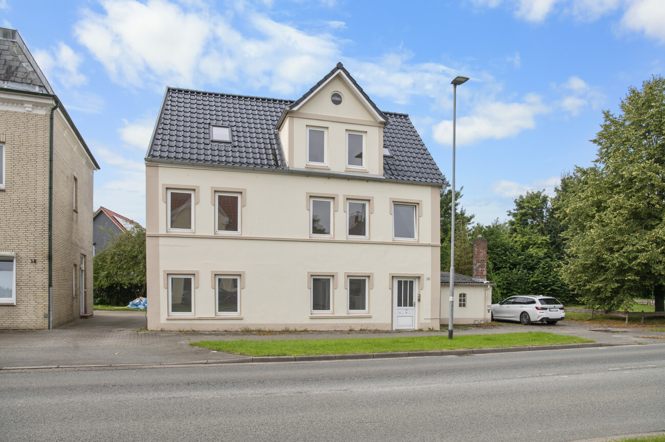 Straßenansicht