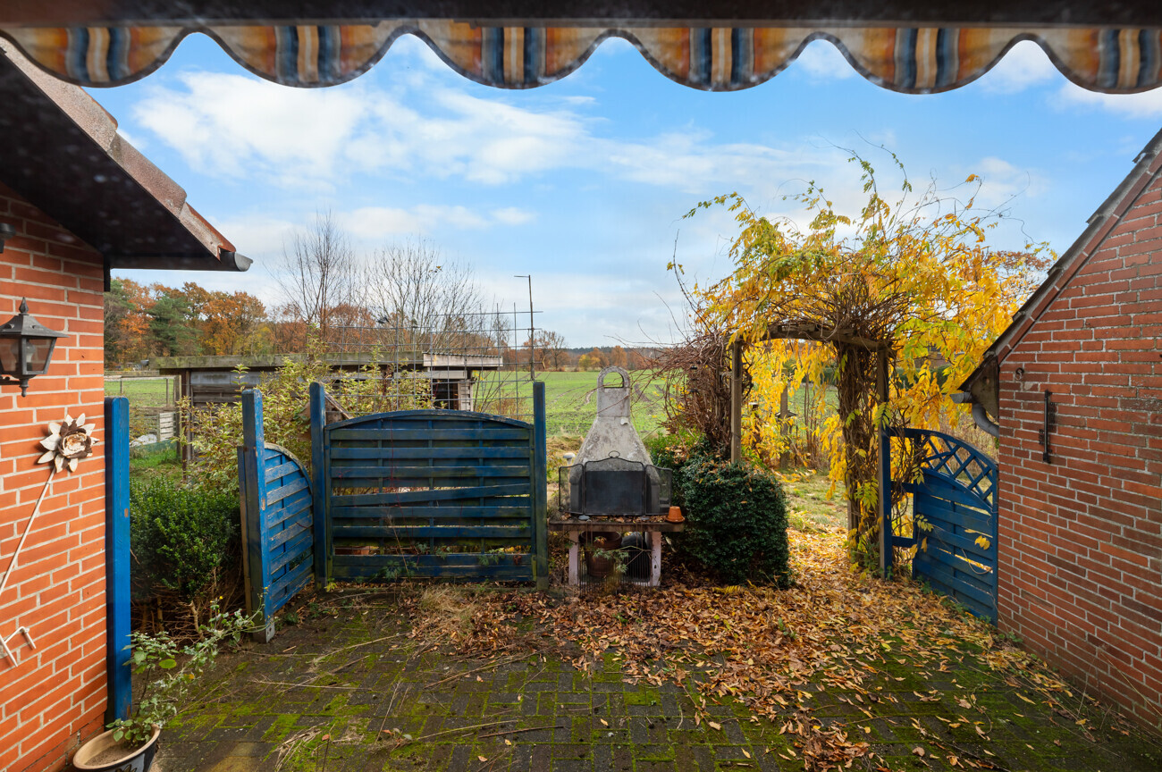 Terrasse mit Feldblick
