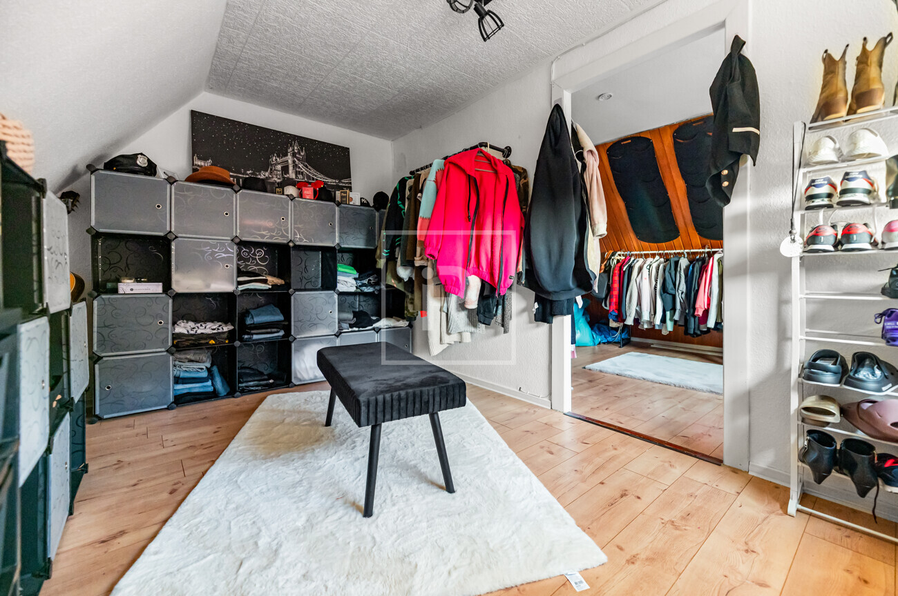 OG Zimmer III Ansicht II