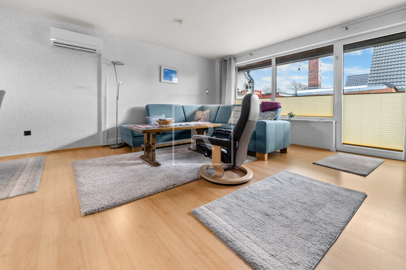 Wohn- und Esszimmer I