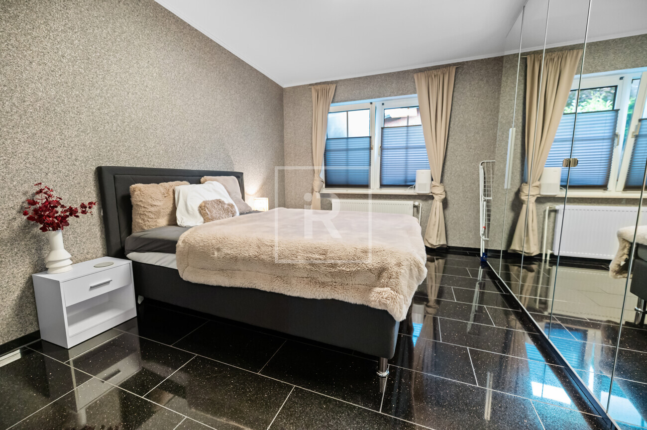 Schlafzimmer EG
