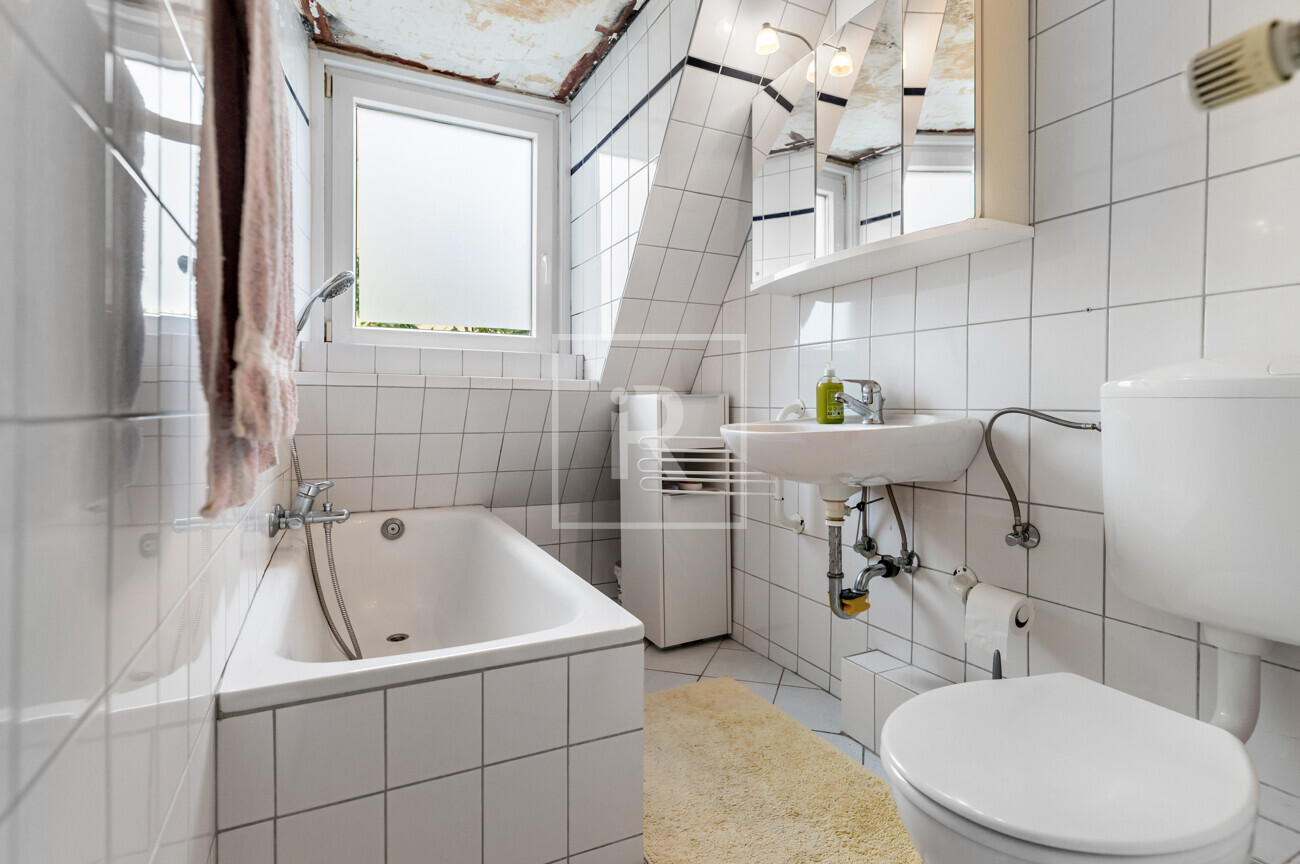 Wannenbad OG
