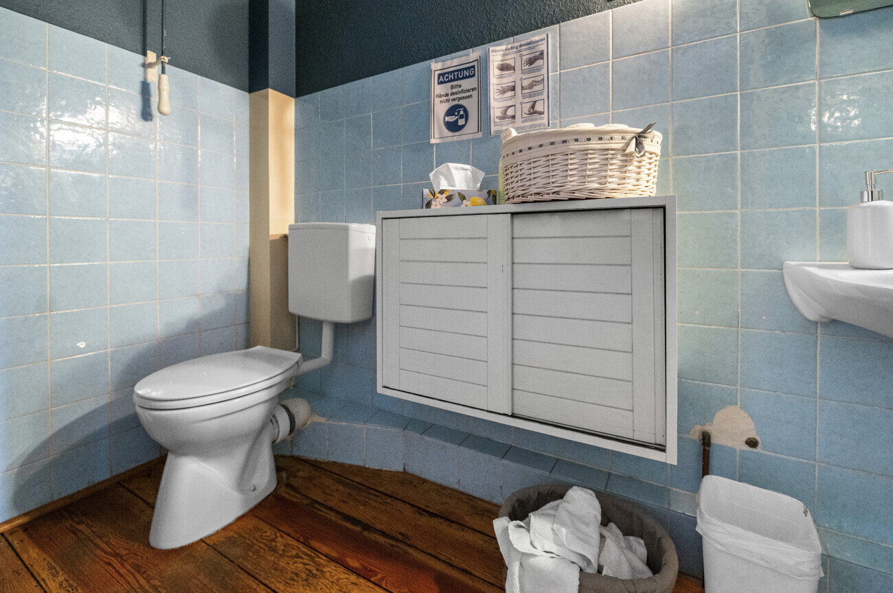 Badezimmer II Gewerbefläche