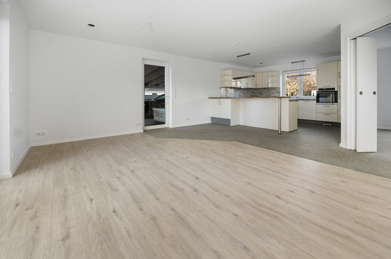 Wohn- und Esszimmer II