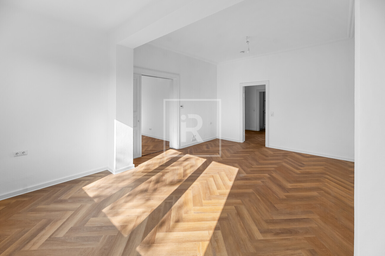 Wohn- und Esszimmer III