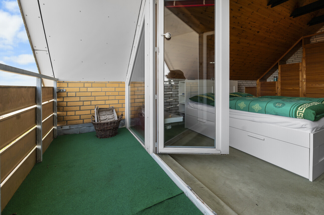 Schlafzimmer Loggia II