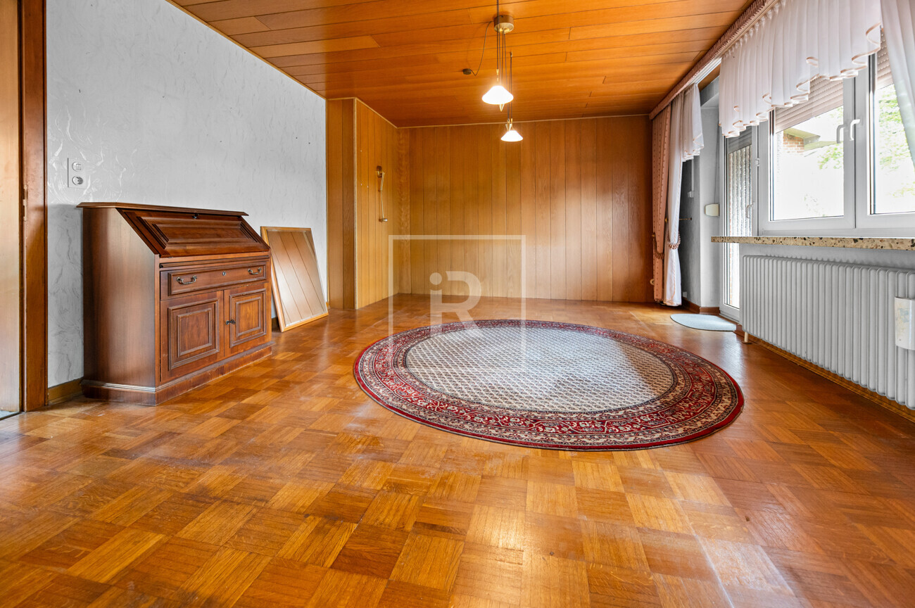 Wohn- und Esszimmer II