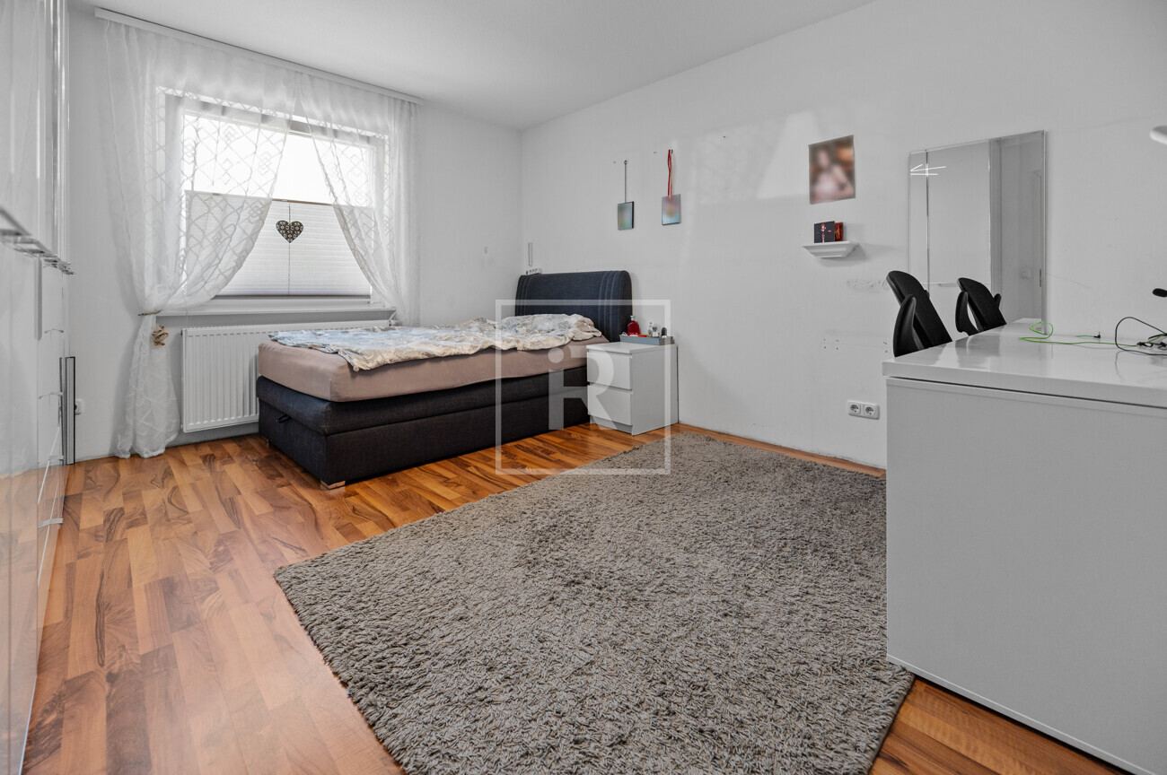 Schlafzimmer II