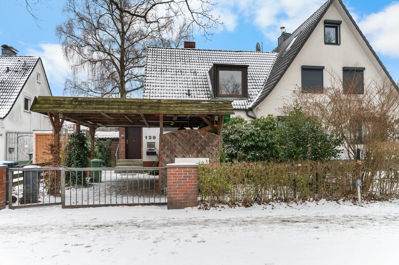 Straßenansicht