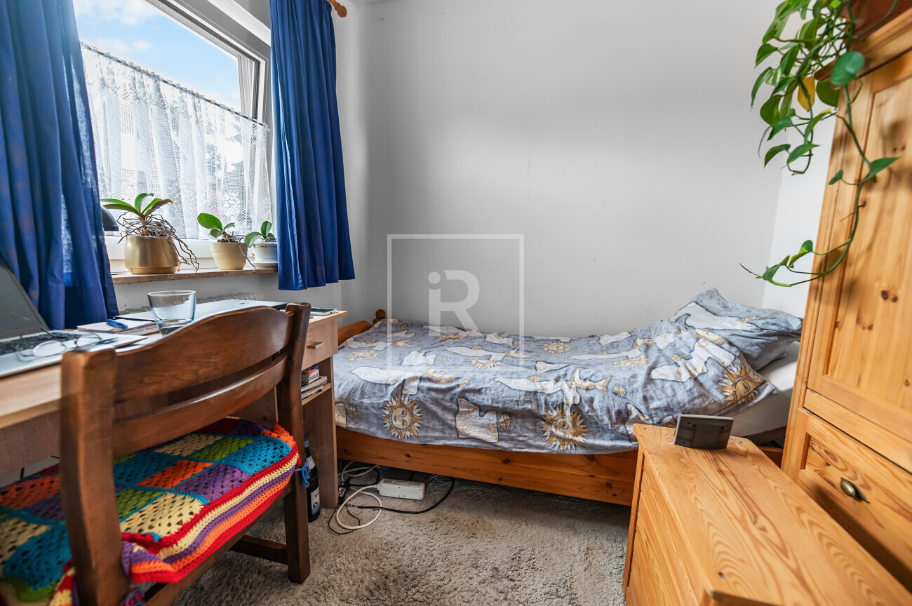 Büro EG