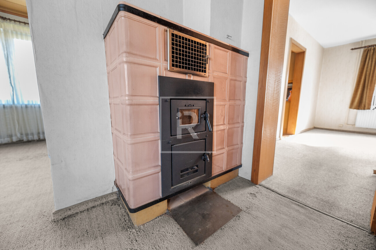 Kamin EG