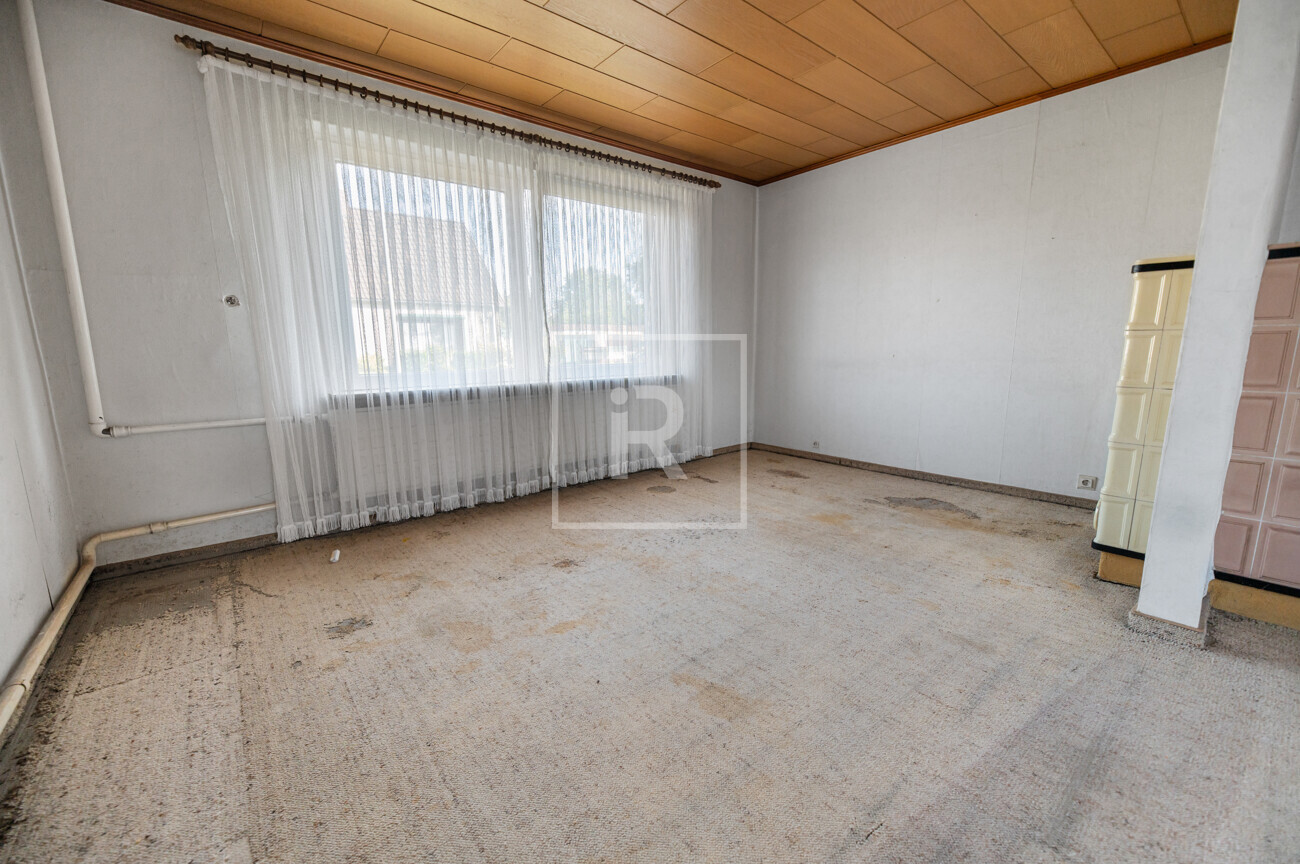 Wohn- und Esszimmer II