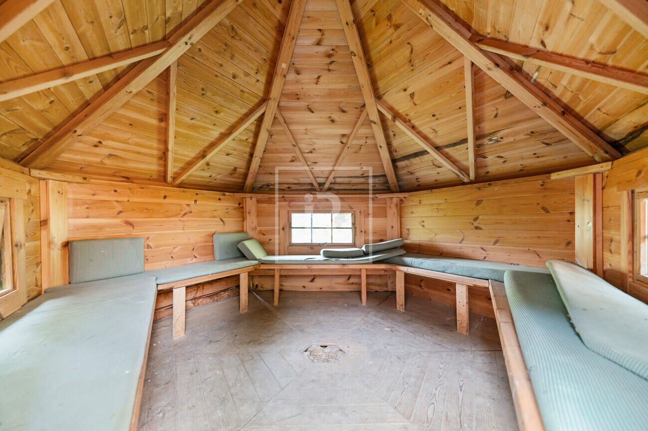 Grillhütte von innen