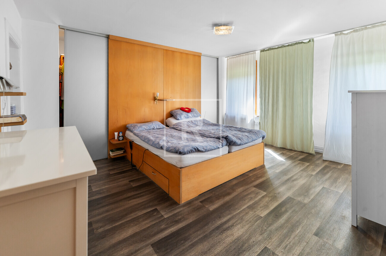 Zimmer 2 EG