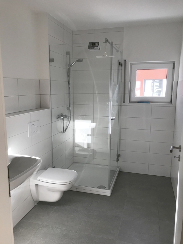 *79418 Schliengen*3 Zi.Whg. EBK,Loggia,Aufzug + 1xTG Stellplatz sucht ab 1.6.2026 neue Mieter* - Foto 2