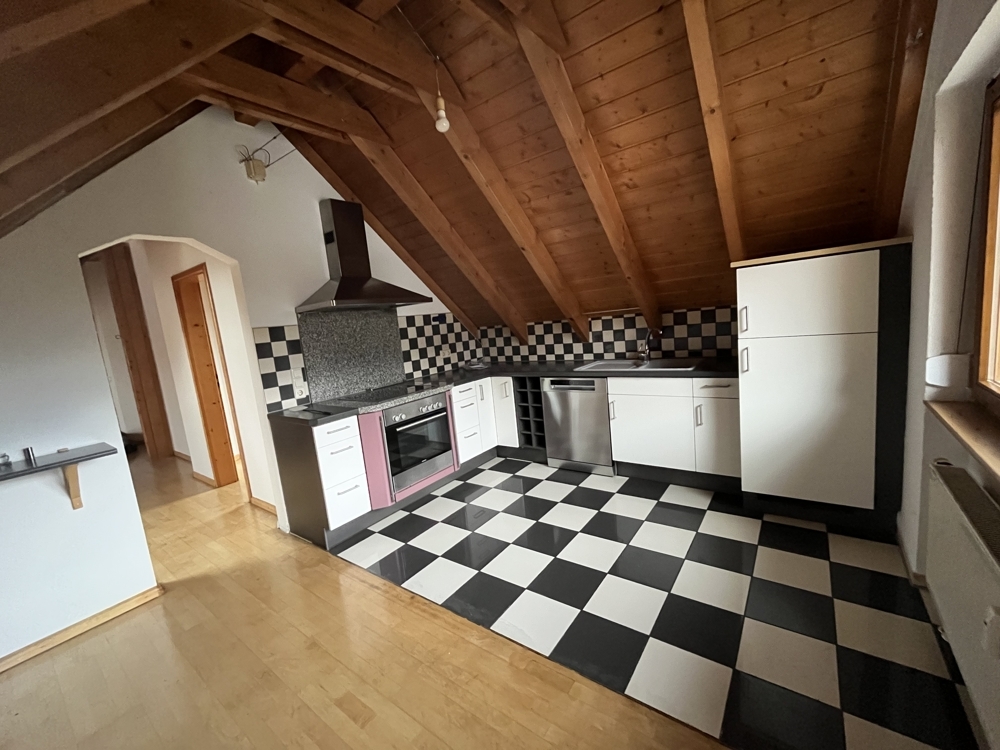 ***Hartheim a.Rh.:Schicke 2 Zi.DG -Whg. mit EBK u. TG,Balkon zu vermieten*** - Foto 2