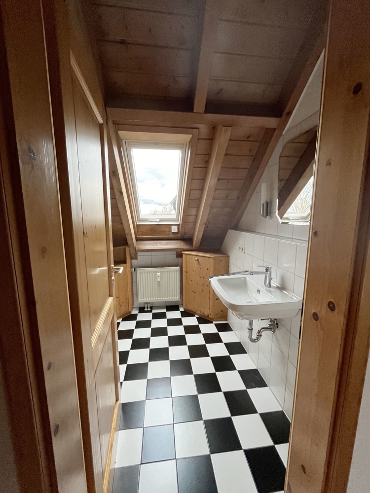 ***Hartheim a.Rh.:Schicke 2 Zi.DG -Whg. mit EBK u. TG,Balkon zu vermieten*** - Foto 5