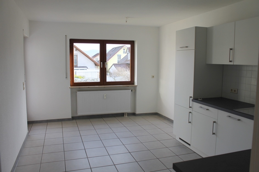 **Hartheim am Rhein: 2 Zi. Whg. mit EBK,Balkon u. TG-Stellplatz sucht neue Mieter** - Photo 1