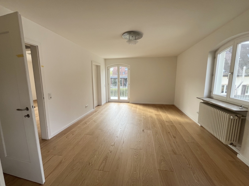 ** 79102 FR-Waldsee: Charmante 3 Zi. Whg. mit Balkon sucht neue Mieter ** - Photo 2
