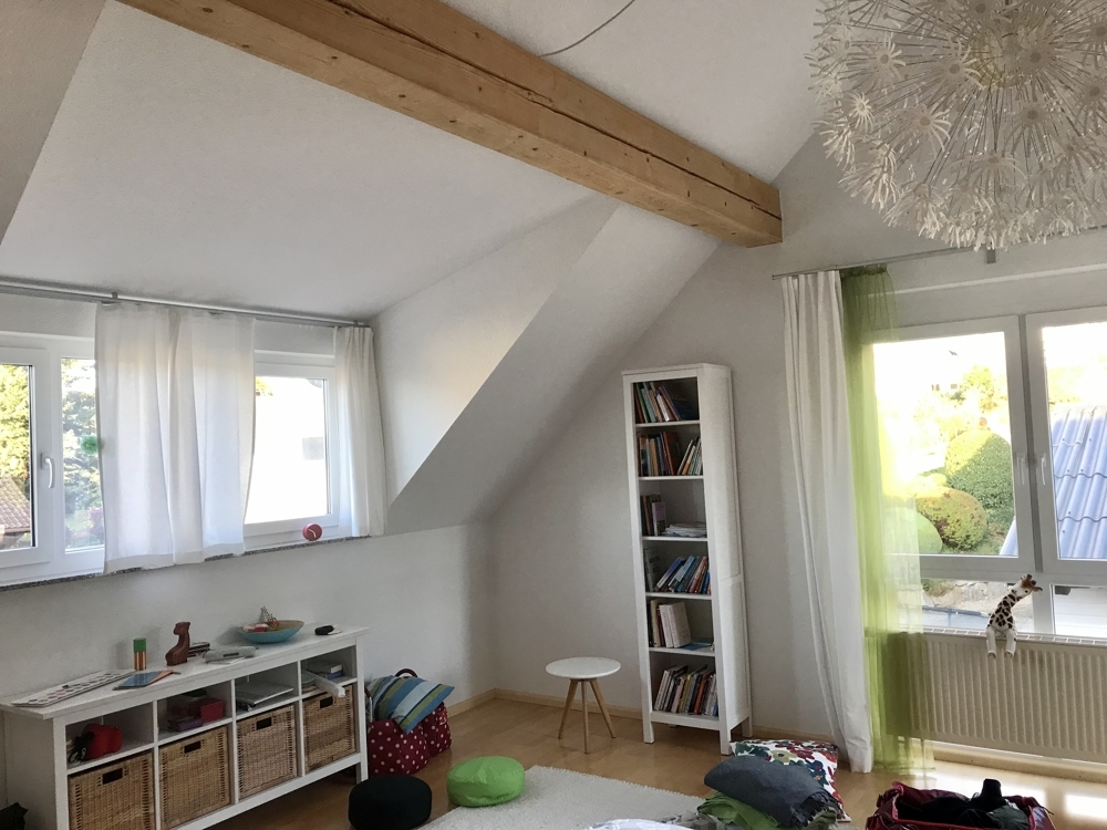 Großzügige Drei-Zimmer-DG-Galerie-Wohnung mit zwei Balkonen - Foto 2