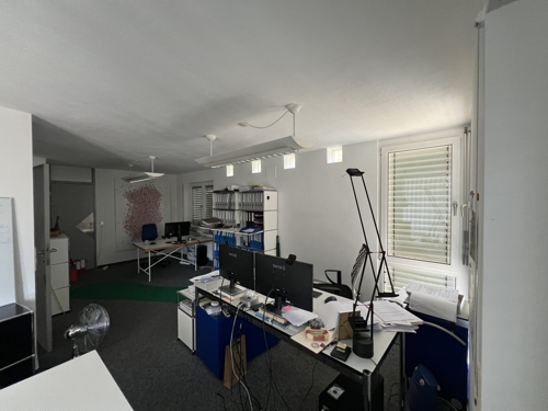 Büro 1