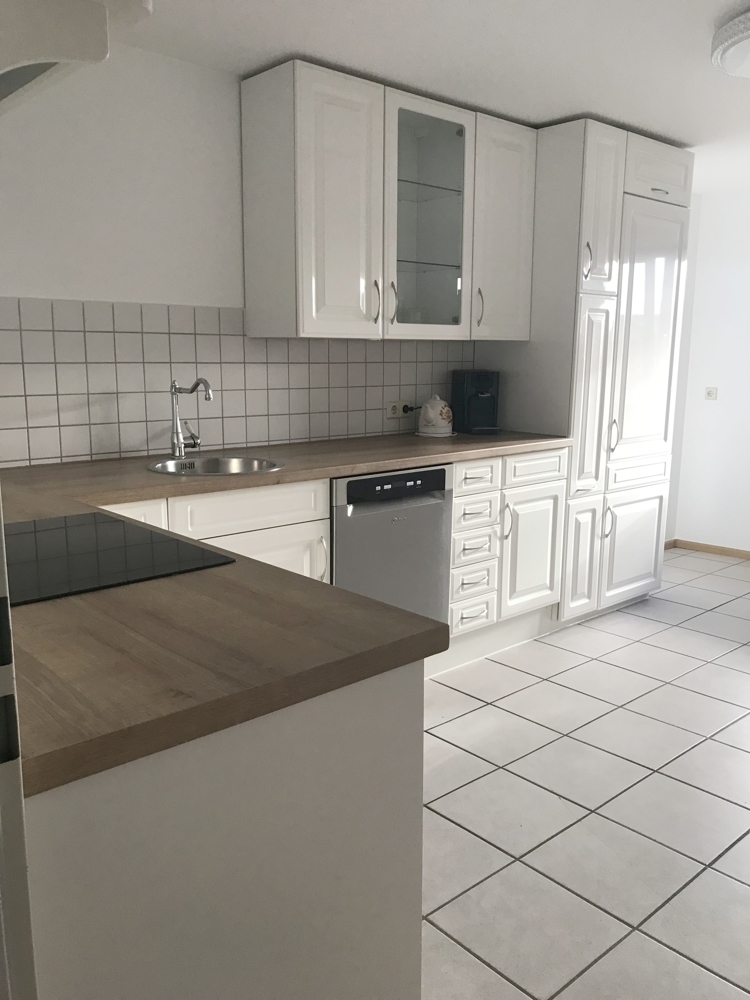 ***79258 Hartheim a. Rh.: Toll geschnittene 2 Zi. Wohnung mit EBK+Balkon sucht neue Mieter!*** - Foto 2