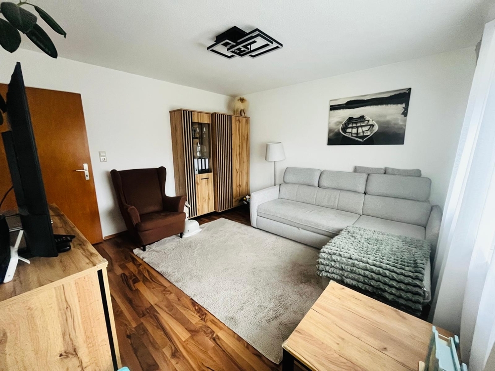 79427 Eschbach:*** 3 Zi. EG Whg. mit EBK, Balkon und Garage sucht neue Mieter** - Photo 2