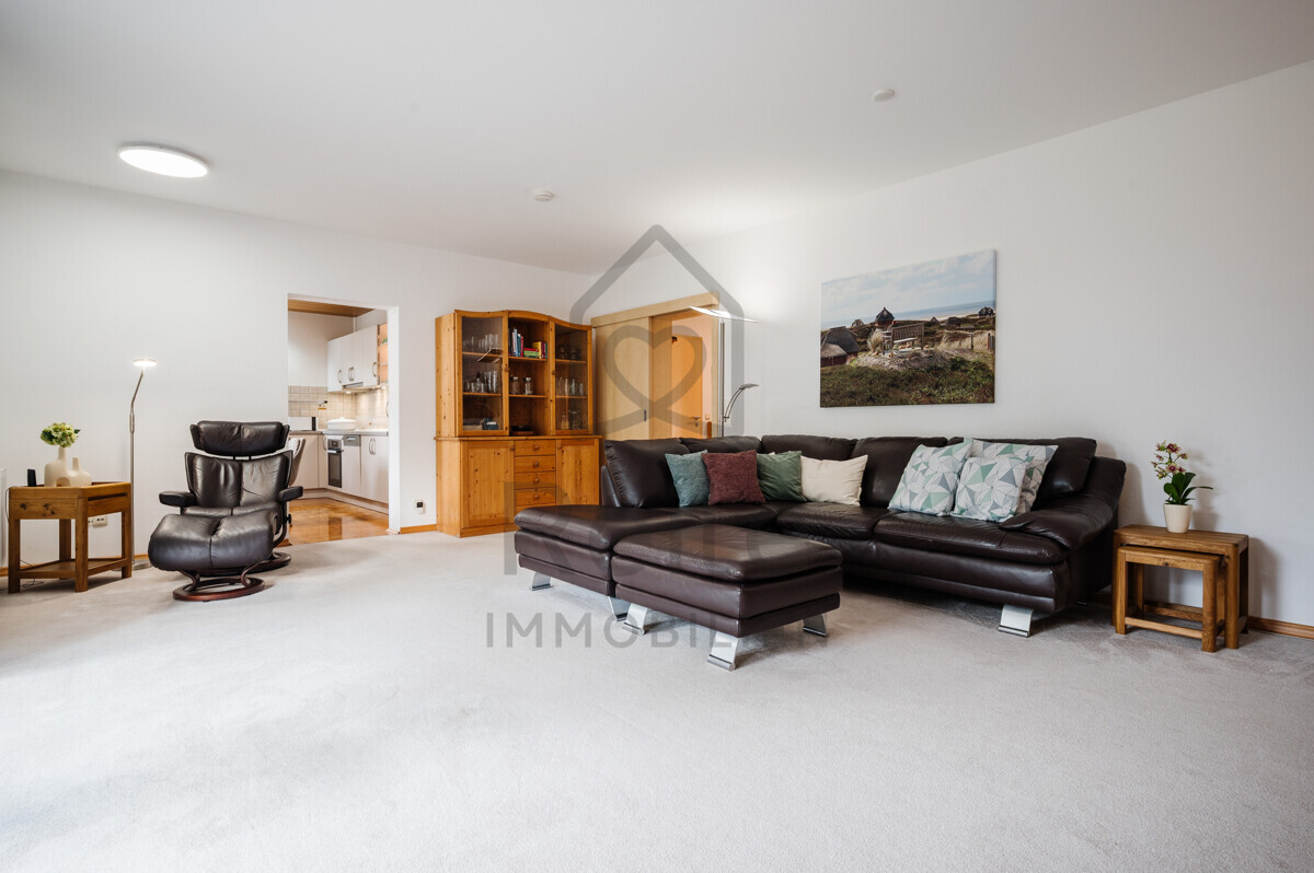 Immobilie Details 15 Wohnzimmer EG