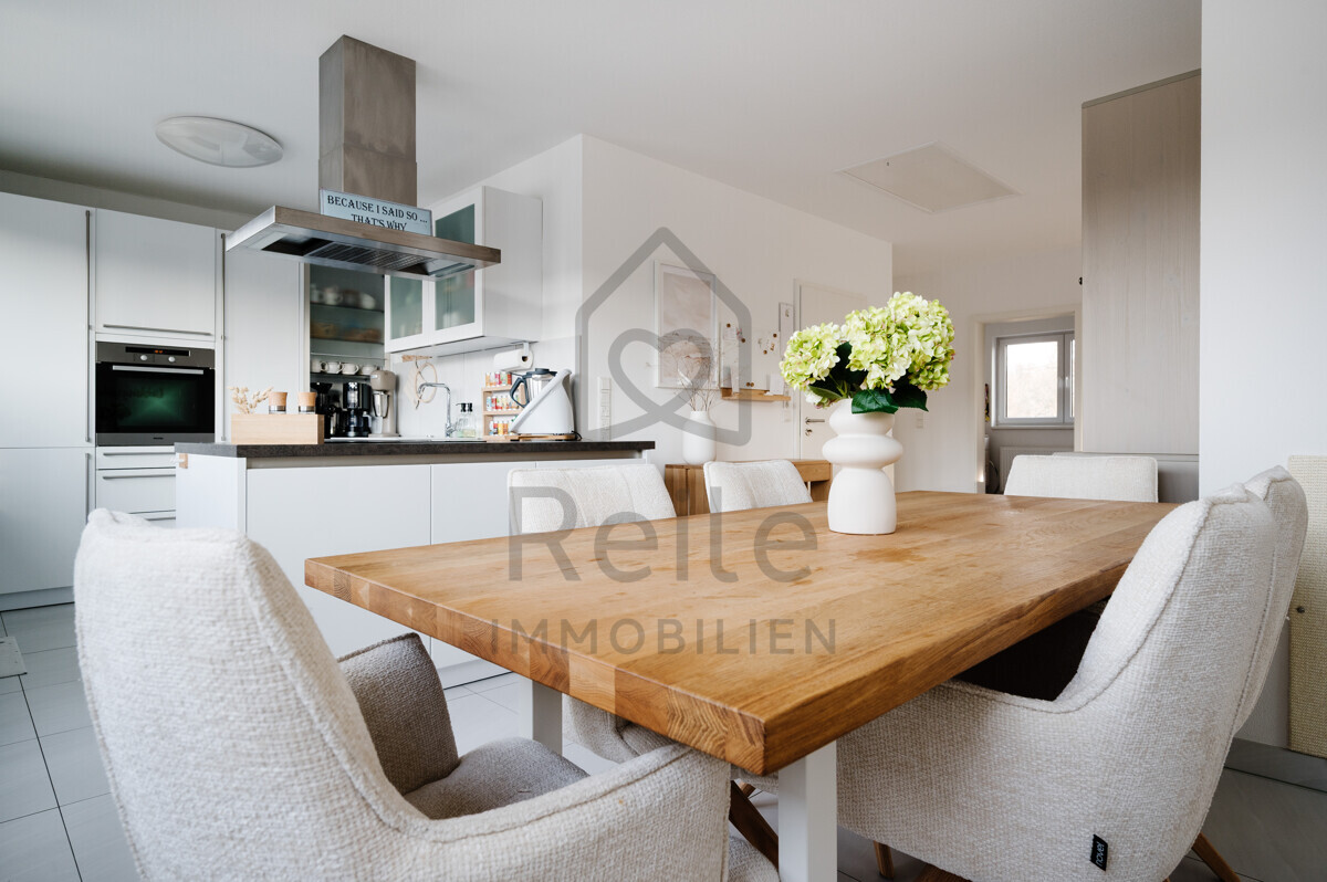 Immobilie Details 2 Essbereich DG