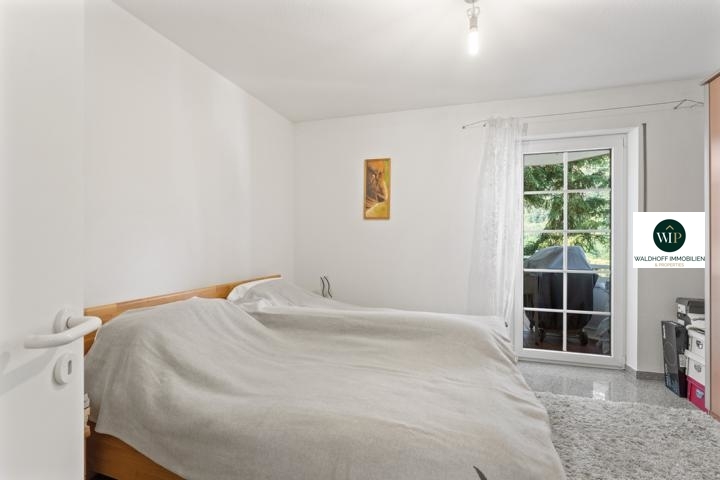 UG2 Schlafzimmer