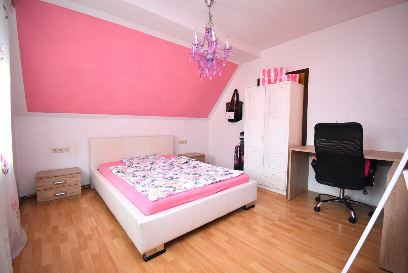 Schlafzimmer OG